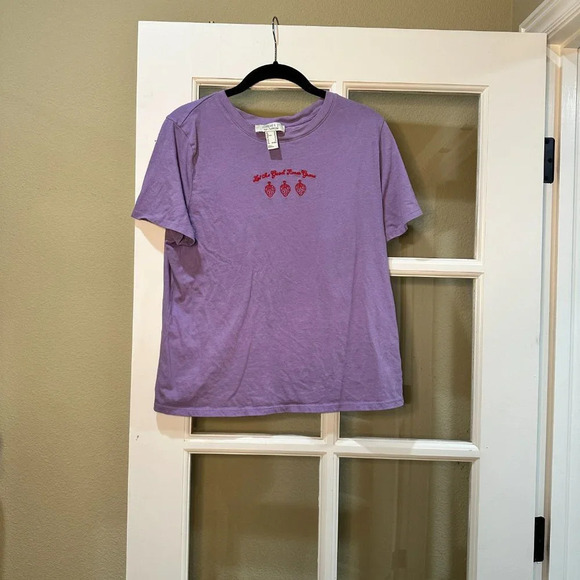 FOREVER 21 With A Purpose Strawberry Let the Good Times Grow T Shirt - Medium - Picture 3 of 6